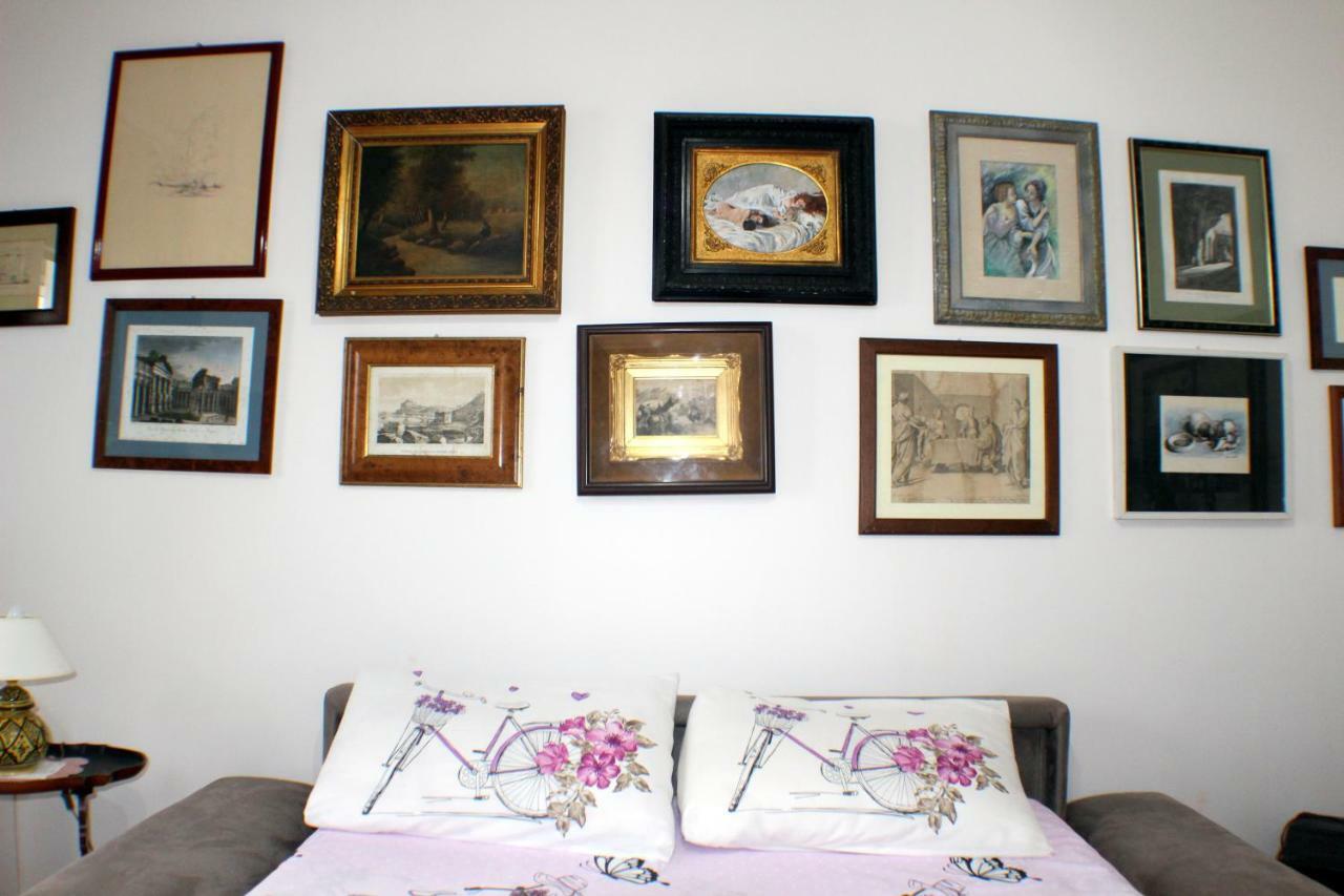 B&B Lili Σαλέρνο Εξωτερικό φωτογραφία