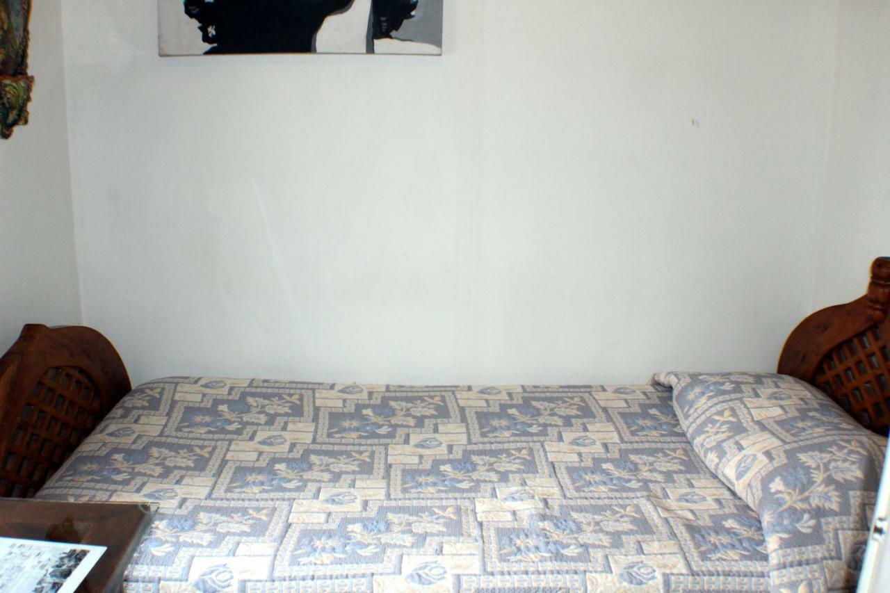 B&B Lili Σαλέρνο Εξωτερικό φωτογραφία