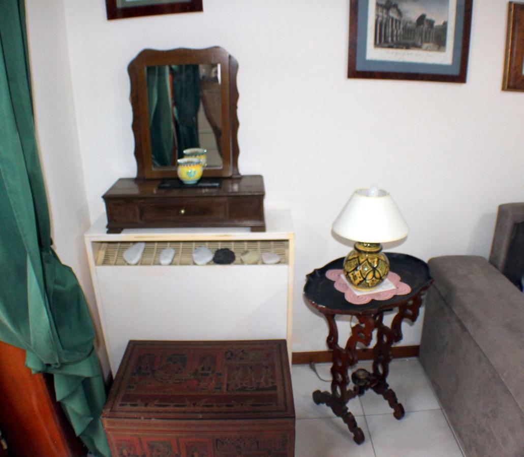 B&B Lili Σαλέρνο Εξωτερικό φωτογραφία